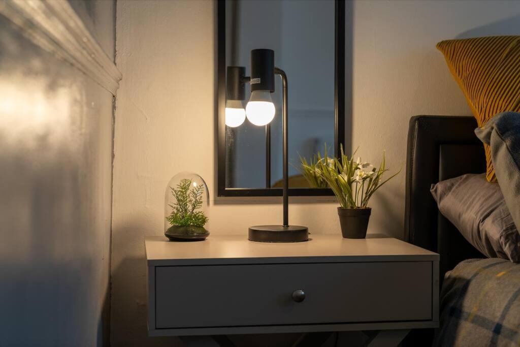1 Bed - Wifi - Pet Friendly - Harrow Apartment Ngoại thất bức ảnh